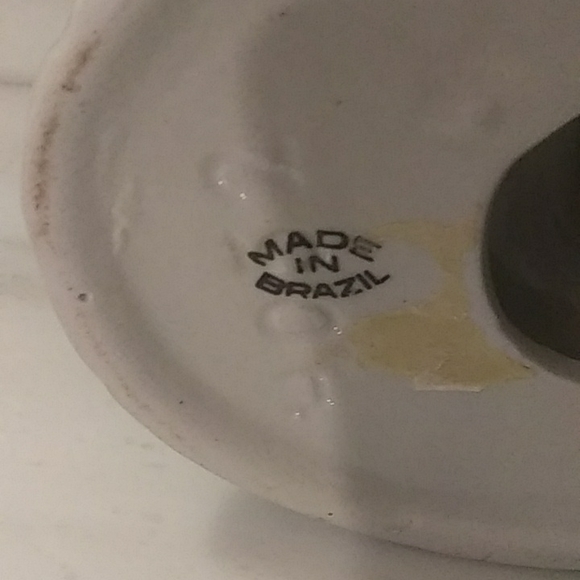 Vintage Porcelain Parrot Statue/ Numbered - Picture 5 of 5